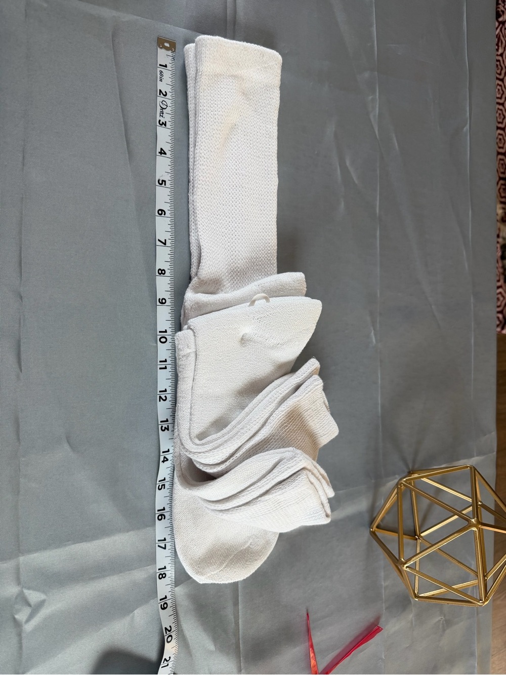 Diabetes & Circulatory White Ribbed socks